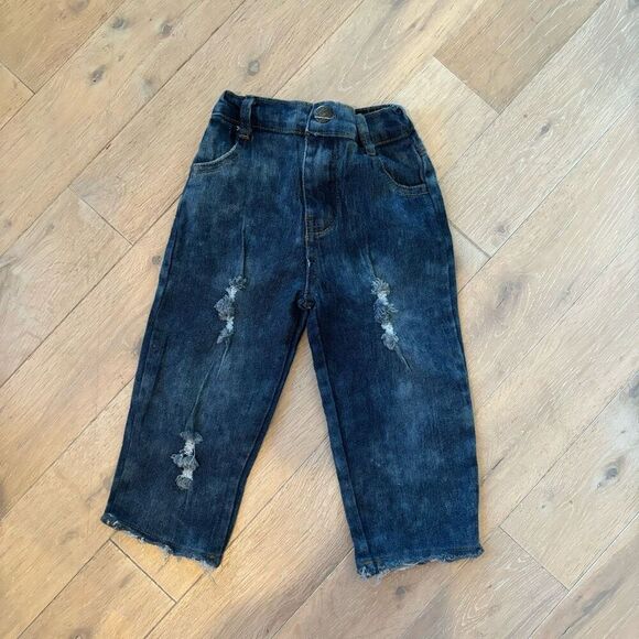 Distressed Denim Jean Capri Pants Size 3-4T - Picture 6 of 11